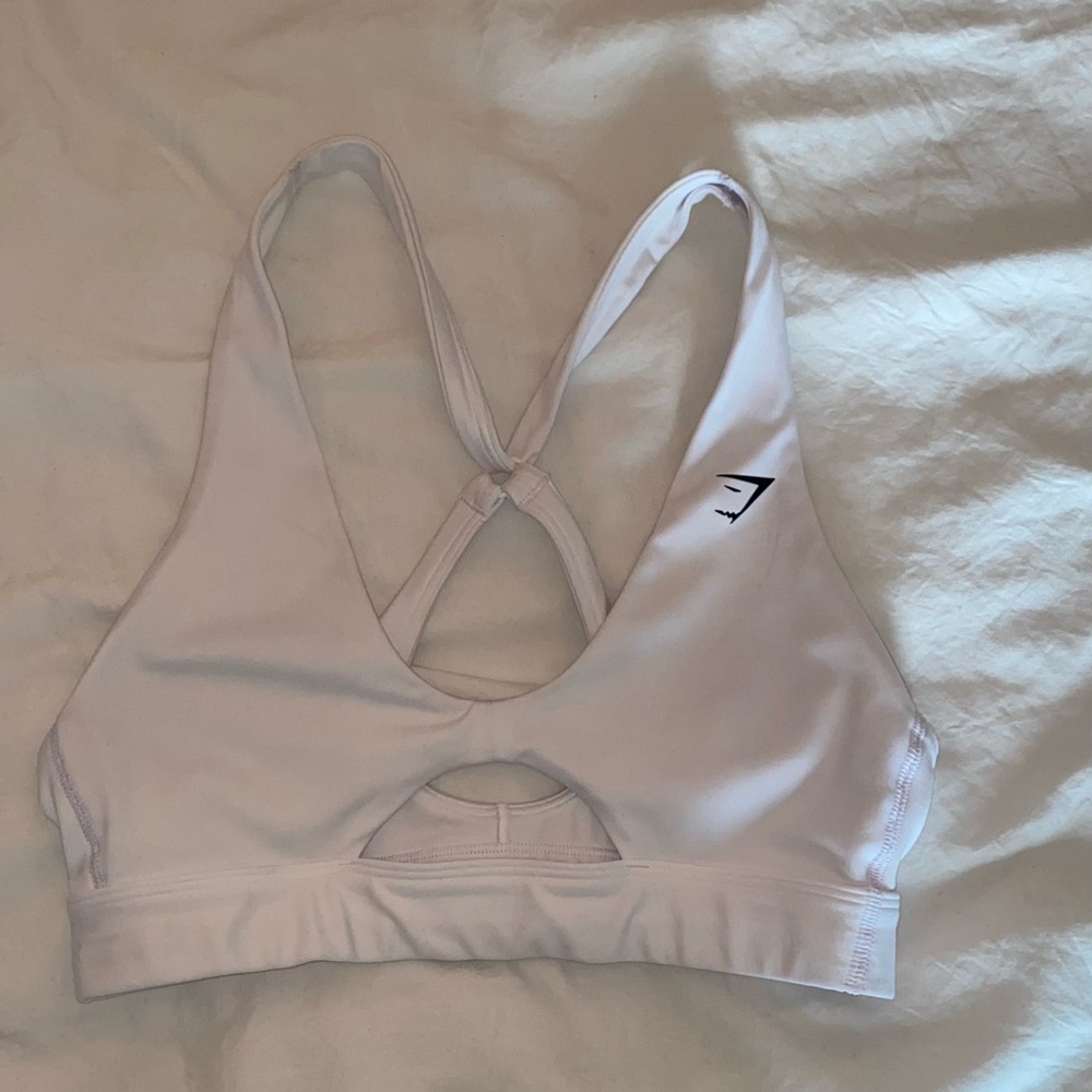 gymshark cut out sports bra in white size small